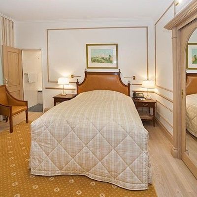 Hotel Grand Cravat 4*